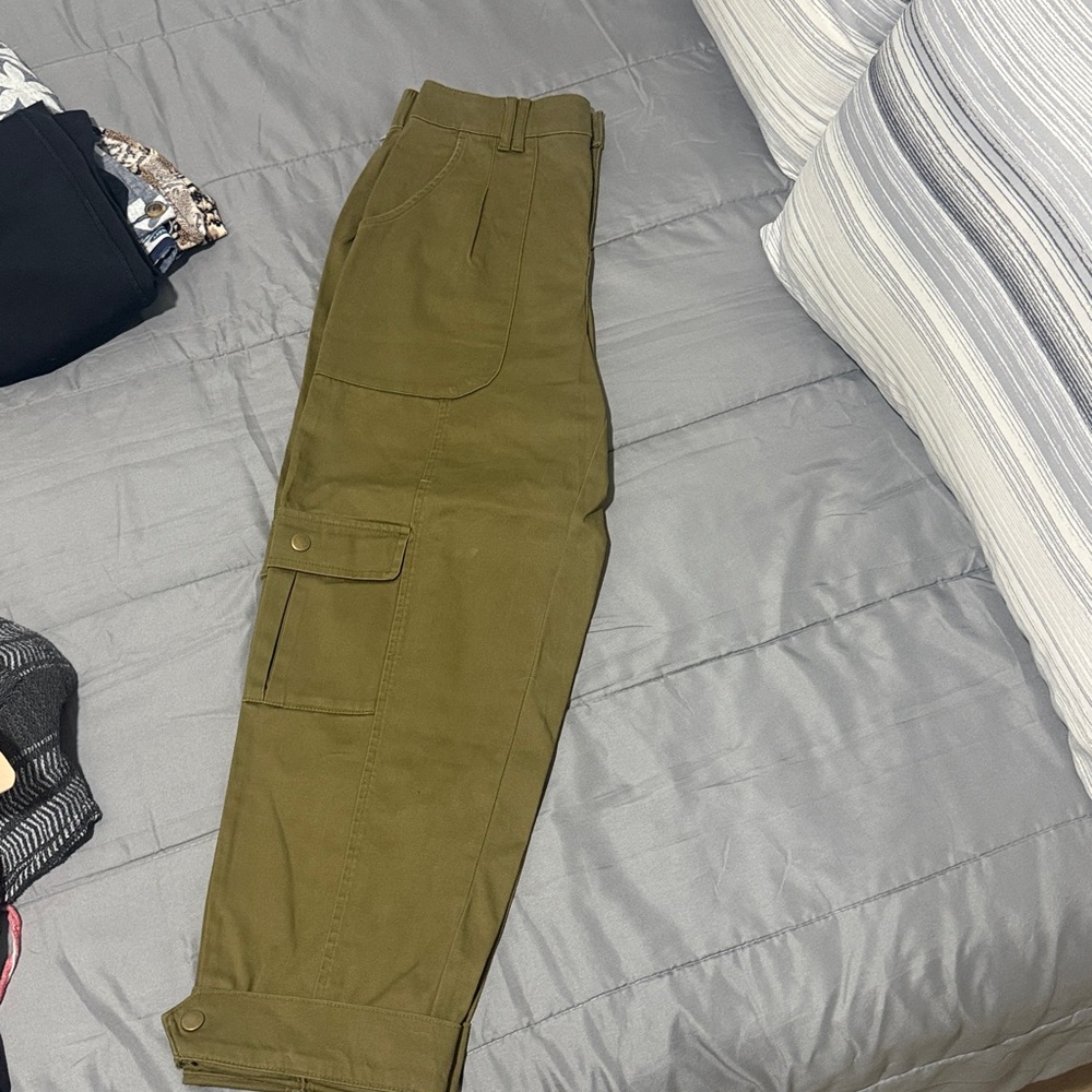 Knox Rose women oliveCargo Pants - Picture 8 of 9